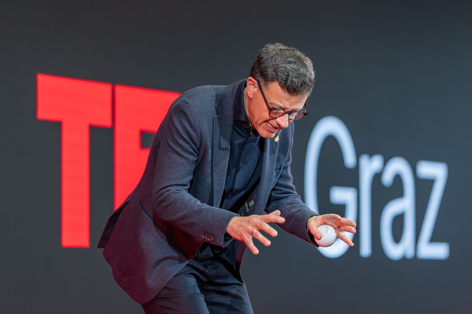 TEDxSpeaker Andreas Gebhardt 2 TEDxSpeaker Andreas Gebhardt 2