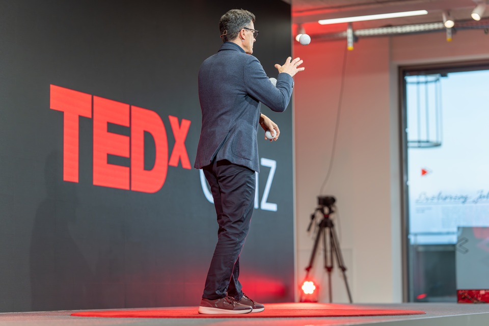 TEDxSpeaker Andreas Gebhardt 4