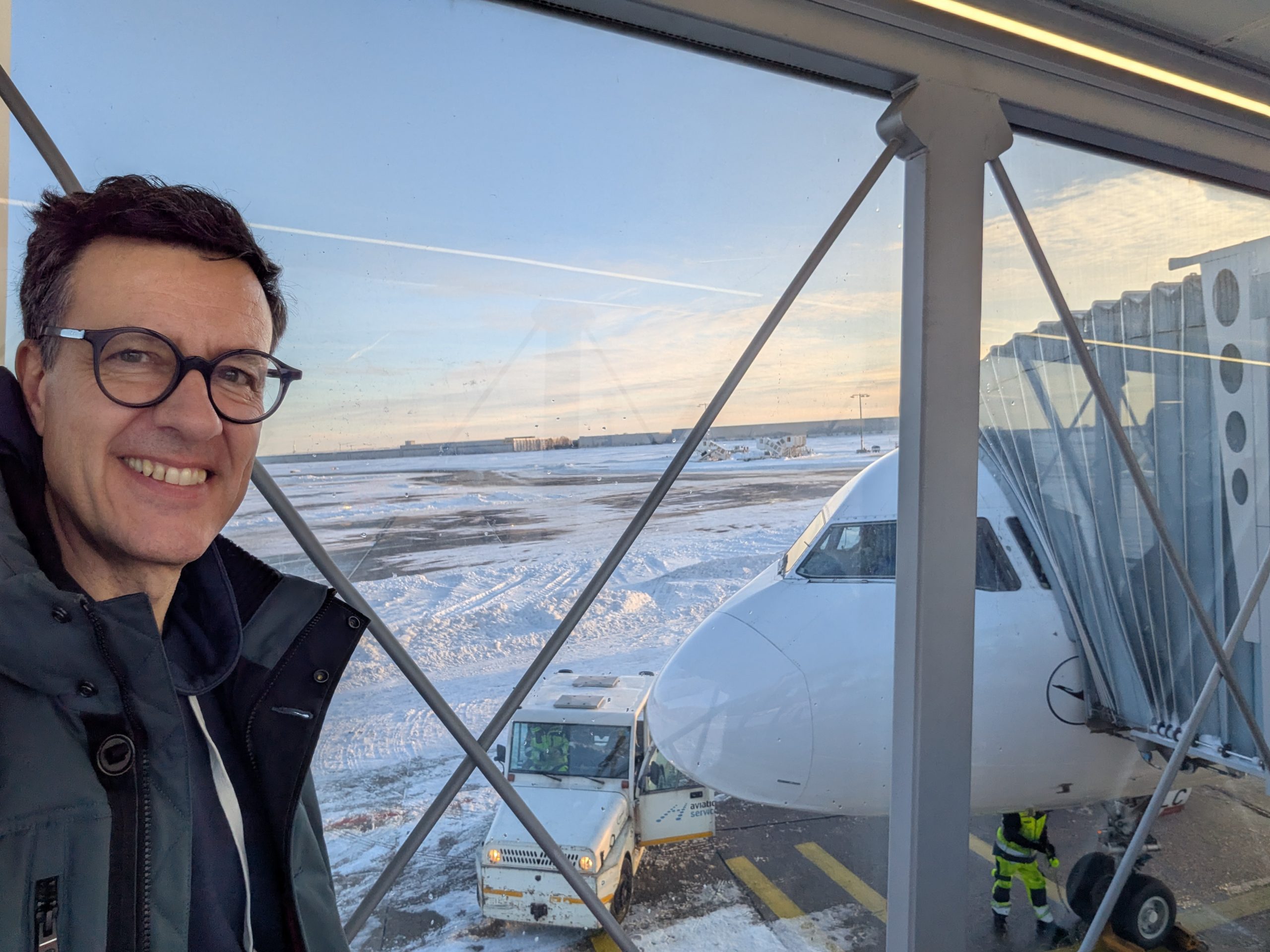 Kein Zug, nicht mal Gleise in Sicht